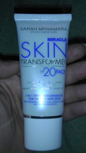 This is it! The acclaimed "Miracle Skin Transformer". I got it in light hoping it wouldn't be too dark for my vampire flesh.